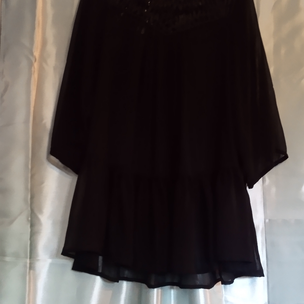Tunic - Picture 4 of 4